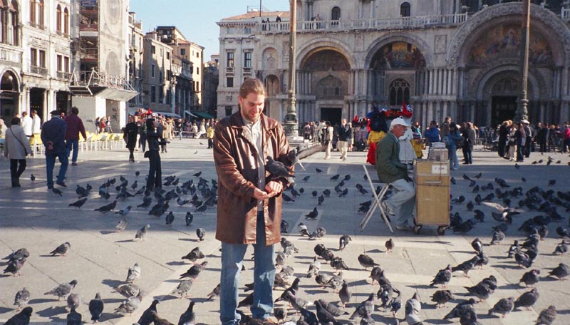 Eric Siegel in Venice, Italy in 2003